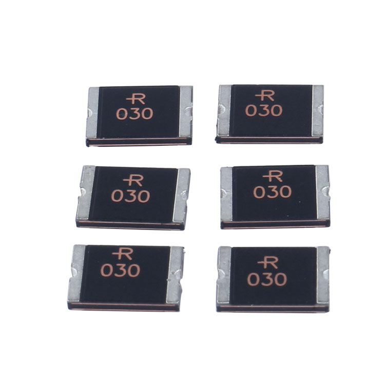 Surface Mounted PTC Resettable Fuse 1.1A factory